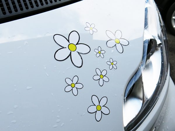 White Daisy Stickers x30 - Image 3
